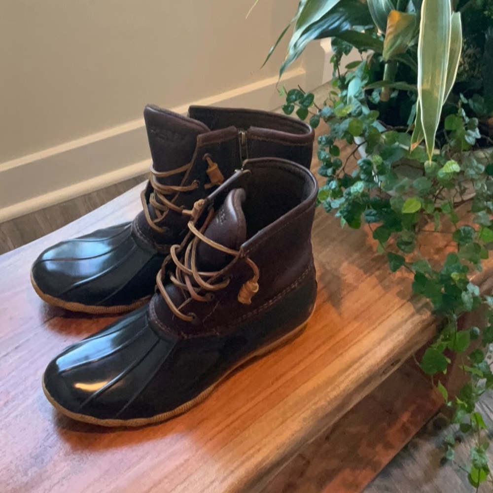 Sperry rain boots